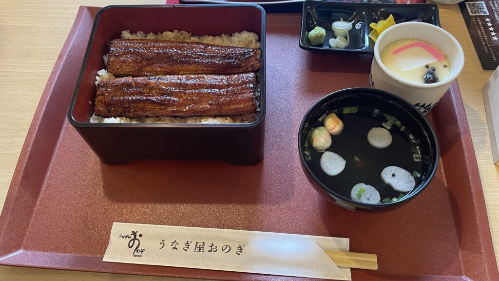 うなぎ屋おのぎ札幌本店　うな重 梅と茶碗蒸し