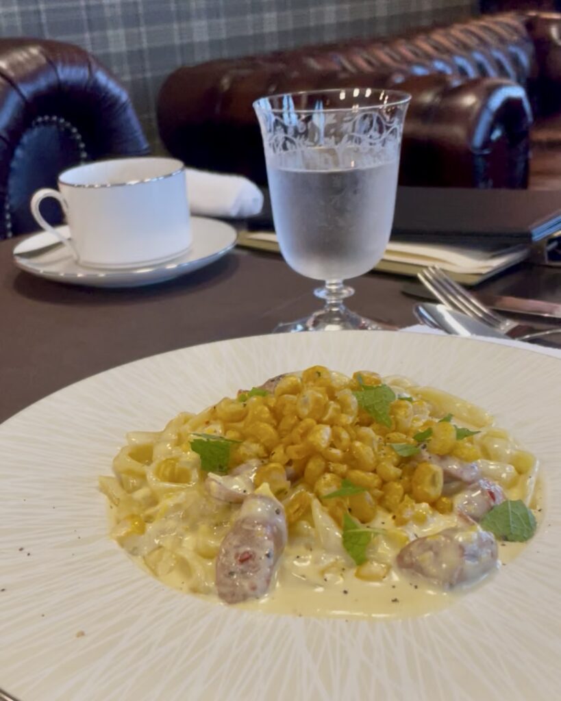 とうもろこしと北海道サルシッチャのクリームパスタ