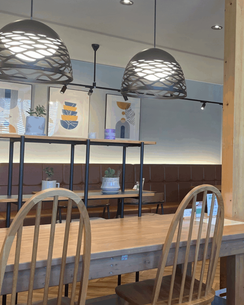 札幌西区café hanare2階