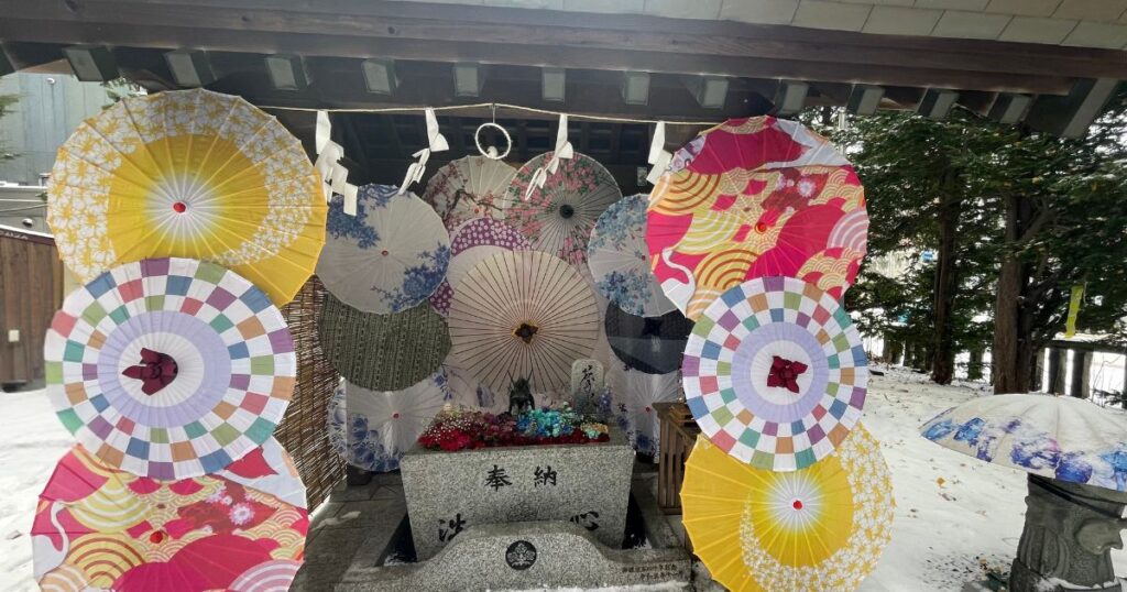 札幌諏訪神社の和傘